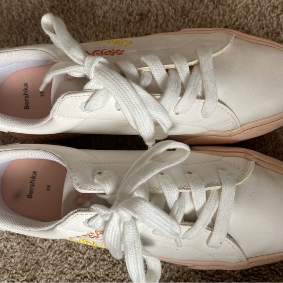 Brand new Bershka runners - Picture 3 of 7
